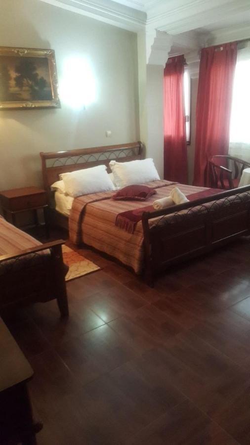 Dar Tlidjene Hotel Ain Taya Exterior photo